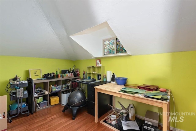 204 7th Ave N, Twin Falls, ID 83301 - home office with wood finished floors and lofted ceiling