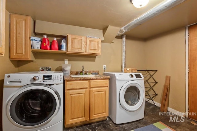204 7th Ave N, Twin Falls, ID 83301 - washroom featuring cabinet space and washing machine and dryer