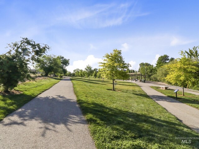 143 E Morris Ct, Kuna, ID 83634 - view of property's community featuring a yard