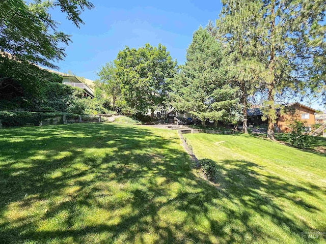409 Garfield St, Asotin, WA 99402 - view of grassy yard