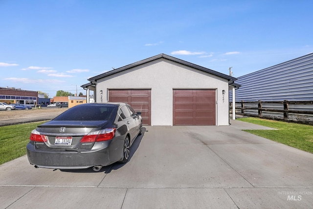 247 Washington St, Gooding, ID 83330 - detached garage with fence