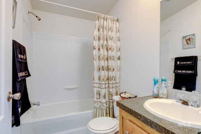 11755 E Cleft Rd, Mountain Home, ID 83647 - bathroom featuring vanity, shower / tub combo with curtain, and toilet