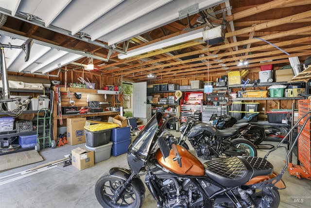 168 W Heyburn Ave, Twin Falls, ID 83301 - garage featuring a garage door opener