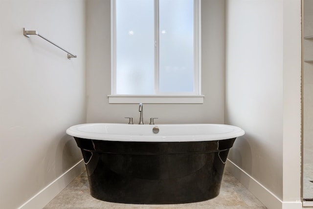 2330 E Monhegan Dr, Eagle, ID 83616 - full bath with a soaking tub and baseboards