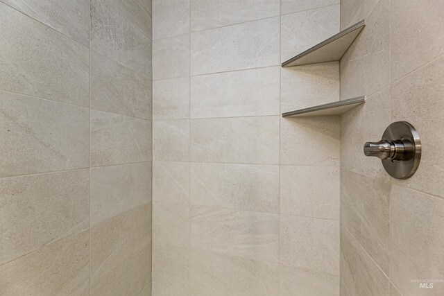 2330 E Monhegan Dr, Eagle, ID 83616 - bathroom view of tiled shower