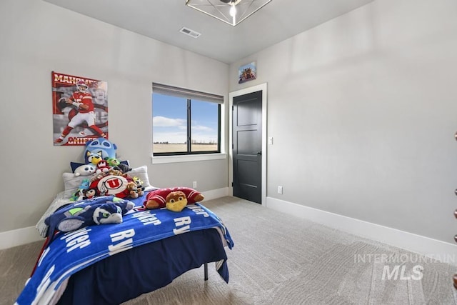 view of carpeted bedroom