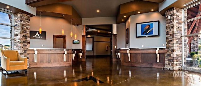 20447 N Glenisla, Boise, ID 83714 - reception area featuring decorative columns