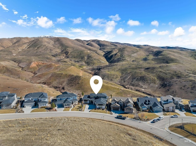 view of mountain feature featuring a residential view