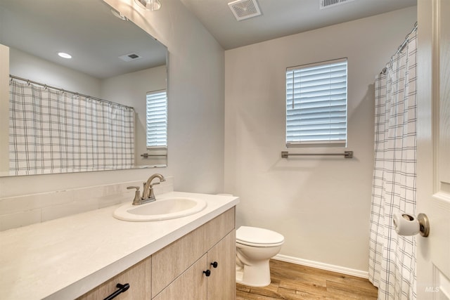 4913 Endicott Dr, Caldwell, ID 83605 - bathroom with vanity and wood finished floors