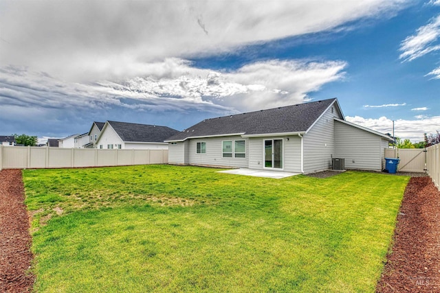 4913 Endicott Dr, Caldwell, ID 83605 - back of house featuring a patio area, a fenced backyard, a gate, and roof with shingles