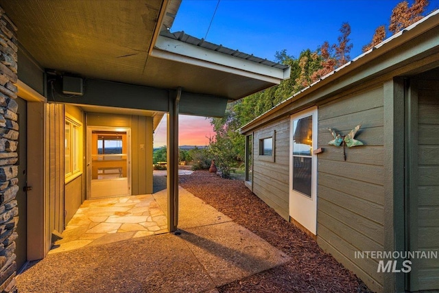 2401 Terrace Dr, Caldwell, ID 83605 - view of patio terrace at dusk