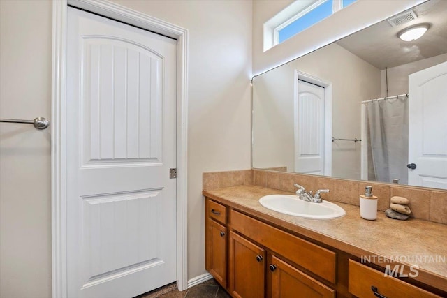 bathroom featuring vanity