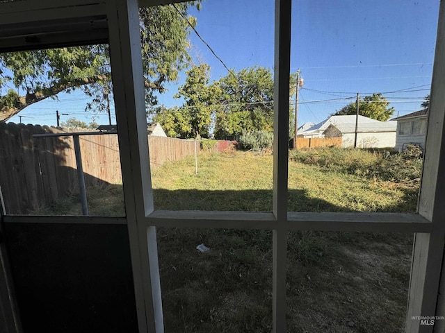660 SW 2nd St, Ontario, OR 97914 - view of yard