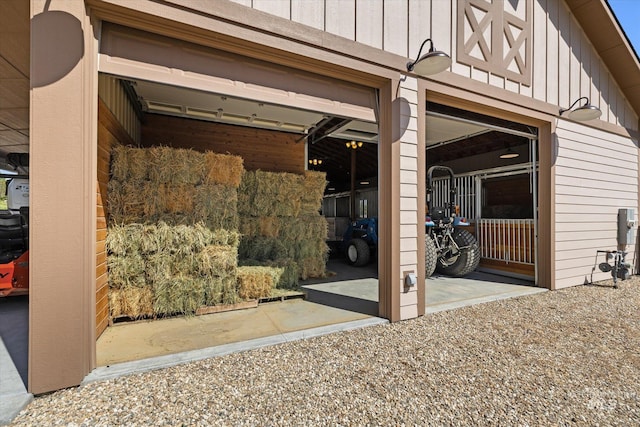 550 W Heikes Ln, Eagle, ID 83616 - view of garage