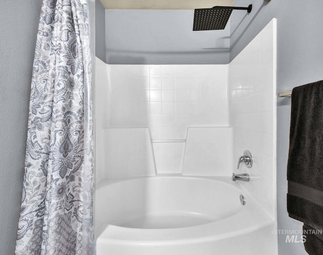 11793 Shelburne, Caldwell, ID 83605 - full bath with shower / bathtub combination with curtain