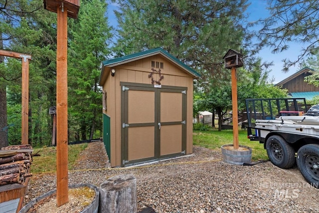 view of outbuilding