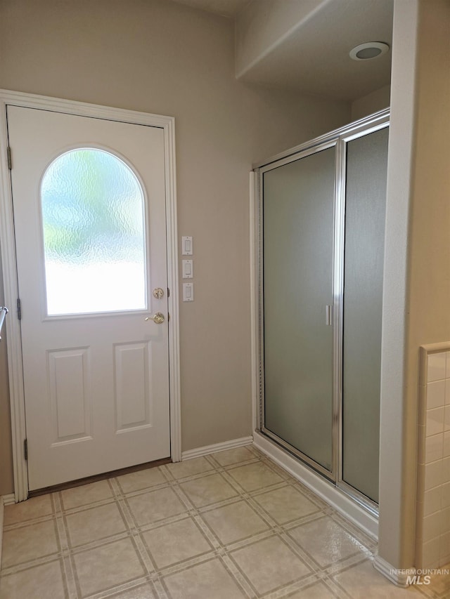 1203 Tara Ct, Fruitland, ID 83619 - interior space featuring a shower stall