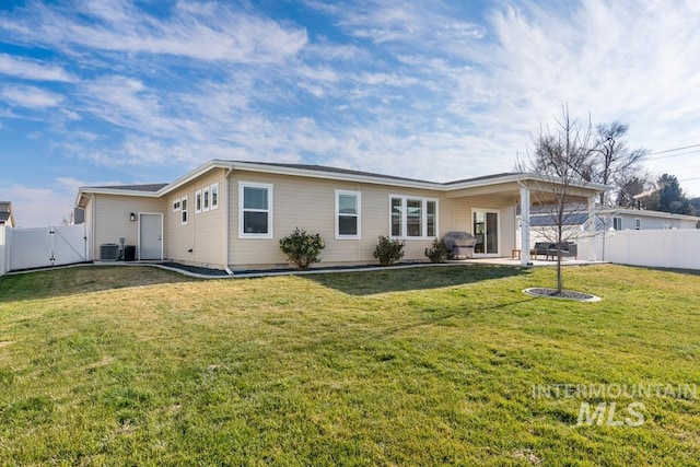 2031 Heitz Ave, Fruitland, ID 83619