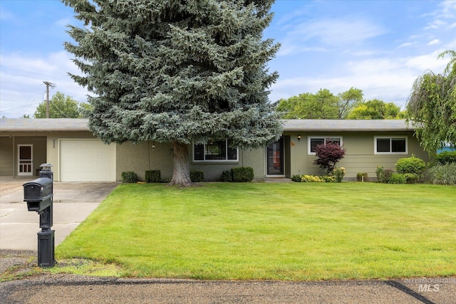 222 Dawn St, Eagle, ID 83616 - ranch-style home with an attached garage, a front yard, and driveway