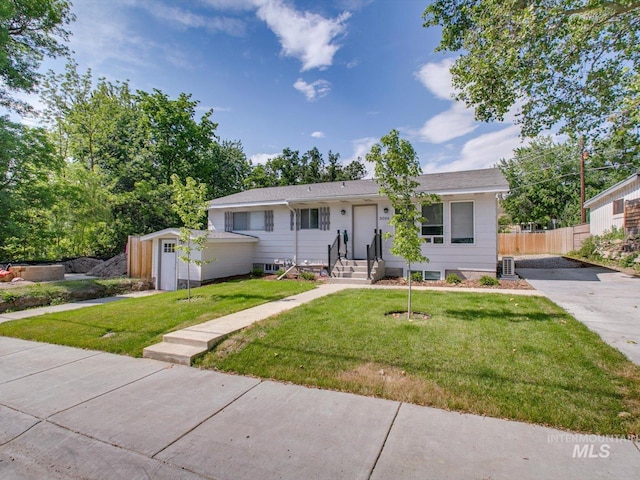 3004/3006 W Gerrard St, Boise, ID 83703 - single story home featuring driveway