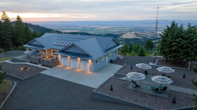 view of aerial view at dusk