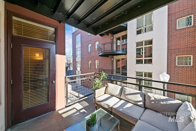 balcony featuring an outdoor hangout area