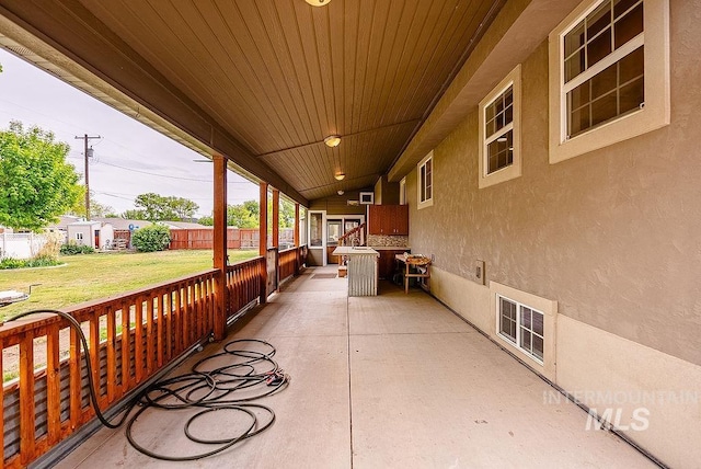 720 E Main St, Jerome, ID 83338 - view of patio / terrace with a porch