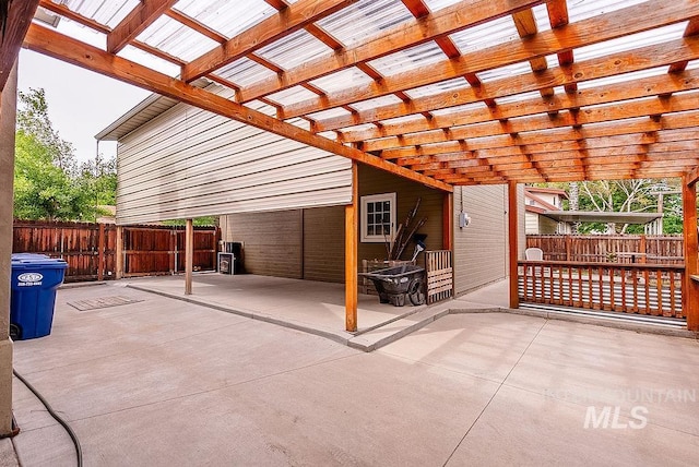720 E Main St, Jerome, ID 83338 - view of patio featuring fence and a pergola