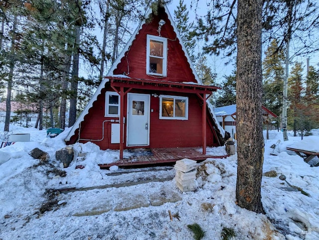 view of front of house