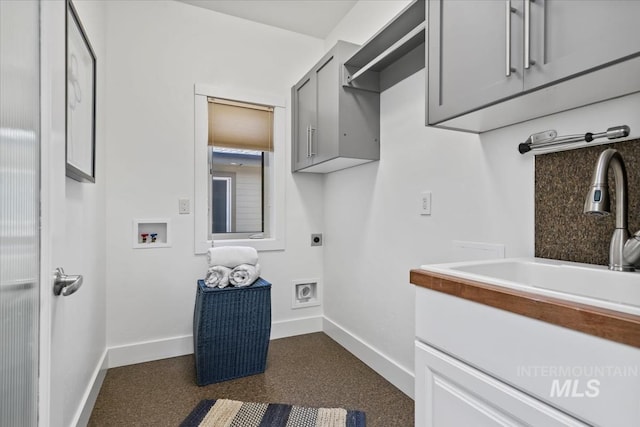 356 E Lake Briar Ln, Eagle, ID 83616 - washroom featuring cabinet space, electric dryer hookup, and washer hookup