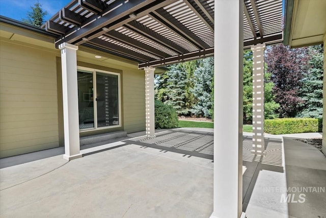 356 E Lake Briar Ln, Eagle, ID 83616 - view of patio featuring a pergola