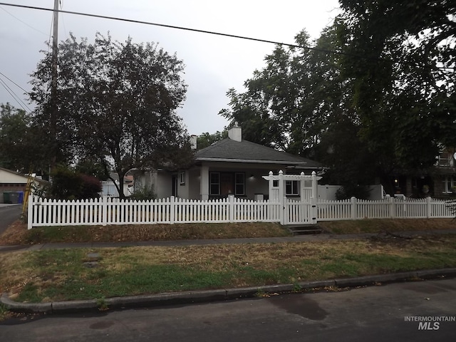 view of front of house