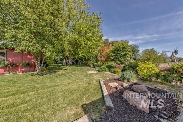 4610 Power Rd, Ontario, OR 97914 - view of green lawn