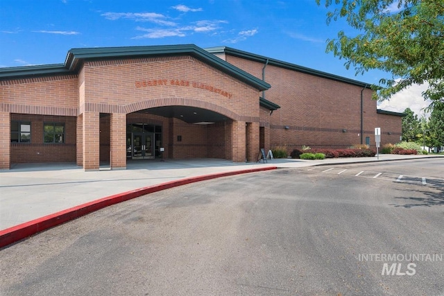 view of building exterior