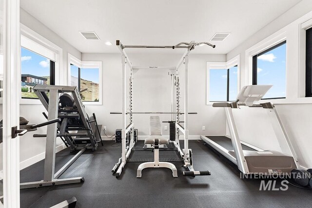 1519 S Galaxy Way, Boise, ID 83712 - exercise area with baseboards and recessed lighting