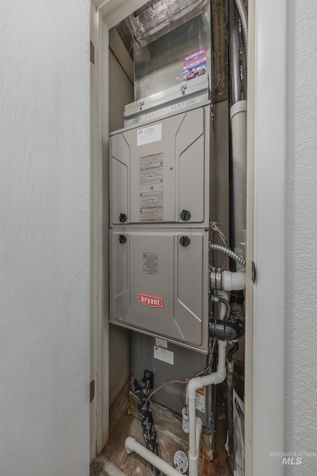 utilities with heating unit