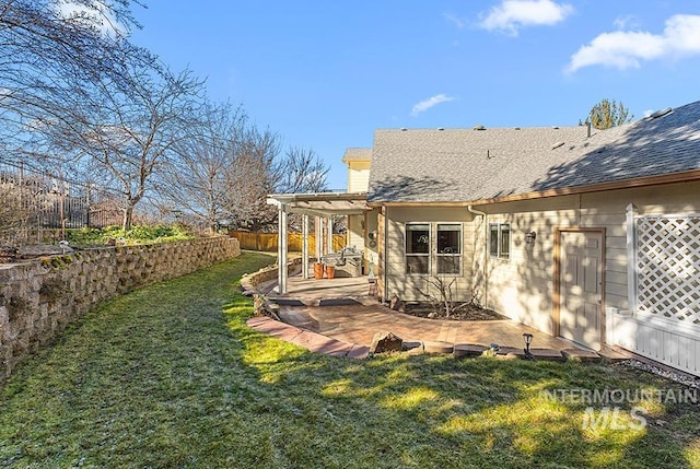 view of yard with a patio