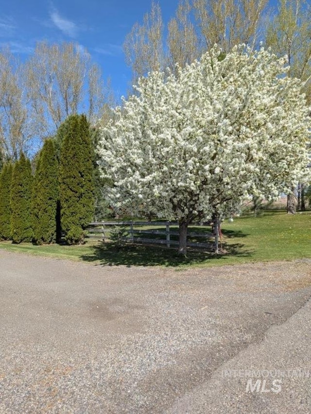 321 S 600 E, Jerome, ID 83338 - exterior space featuring fence
