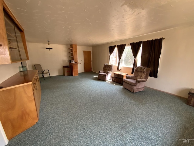 sitting room with carpet flooring