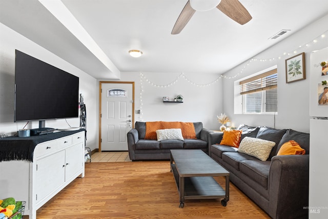 3404 Chukar Ln, Clarkston, WA 99403 - living room with a ceiling fan and light wood-style flooring