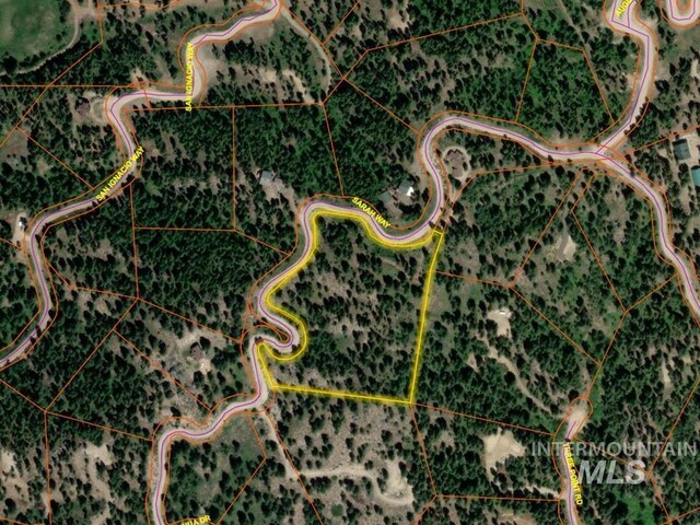 000 Sarah Way, Cascade ID, 83611 land for sale