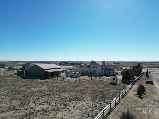 view of yard featuring an exterior structure and an outdoor structure