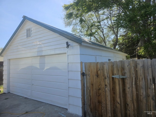 207 N Main St, Homedale, ID 83628 - view of detached garage