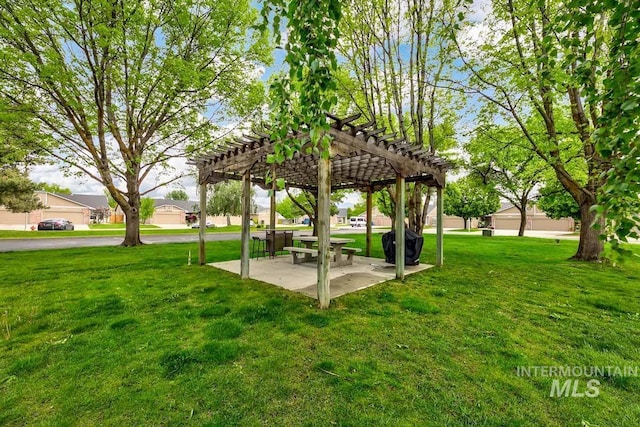8079 W Beckton Ln, Garden City, ID 83714 - view of home's community with a pergola, a lawn, and a patio area