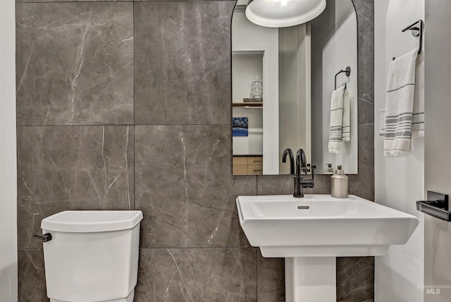 2313 S Aburge Ave, Meridian, ID 83642 - bathroom with toilet and a sink