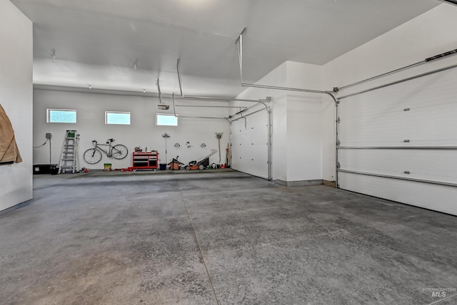2313 S Aburge Ave, Meridian, ID 83642 - garage with a garage door opener
