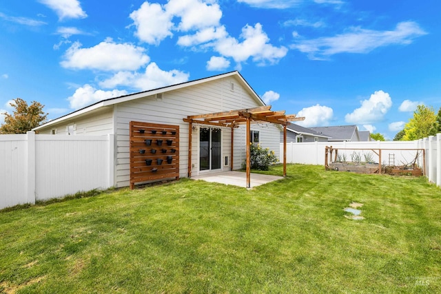 942 S Stibnite Pl, Kuna, ID 83634 - back of house featuring a pergola and a patio area
