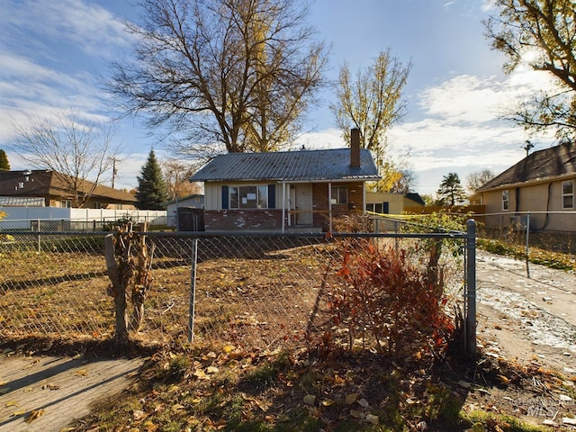 view of front of house