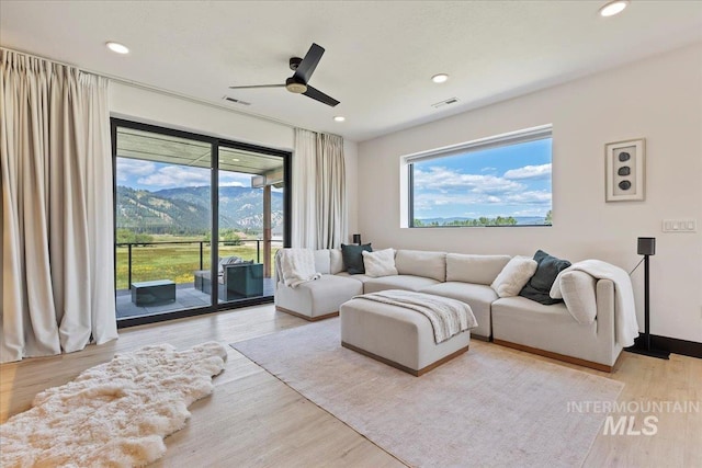 15 Alder Creek Ln, Garden Valley, ID 83622 - living area with ceiling fan, light wood-style flooring, and recessed lighting