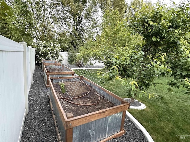 4446 S Carina Way, Meridian, ID 83642 - view of yard featuring a garden